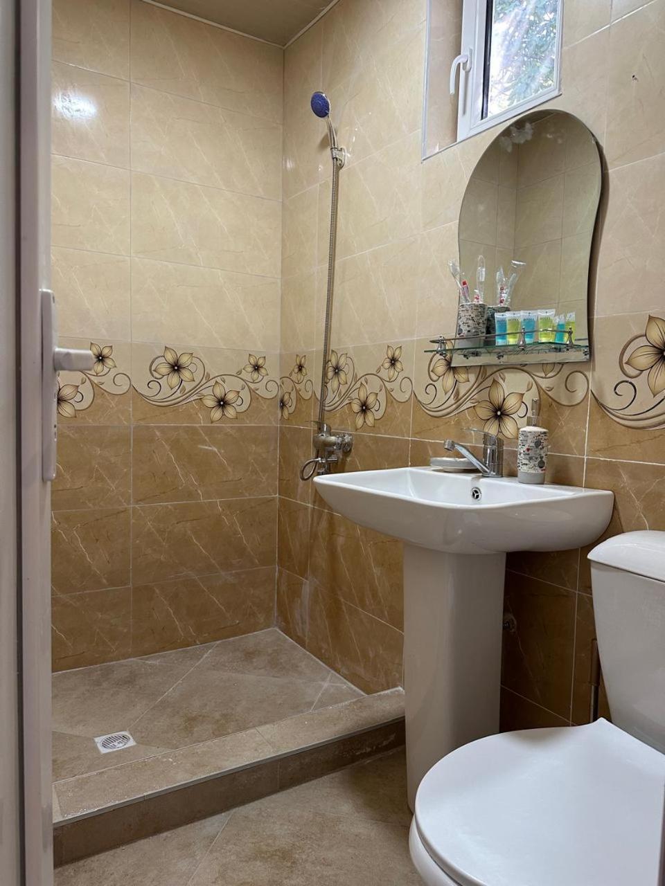 Hotel-Gvala Vardzia  Ngoại thất bức ảnh